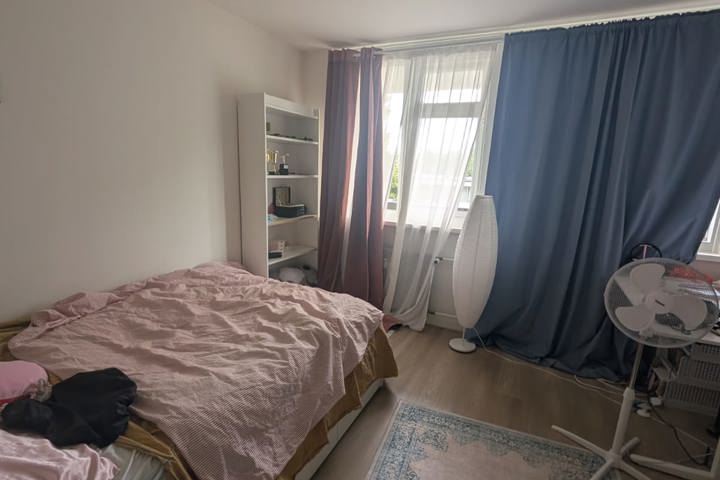 Spacious 2-bedroom apartment Amsterdam - 4