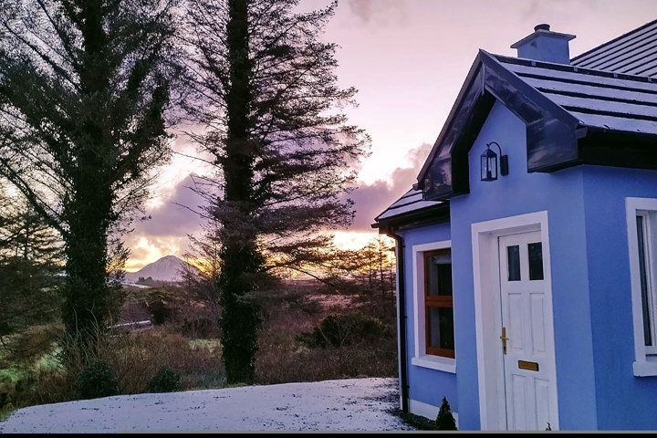 2 Bedroom Modern Cottage - 9