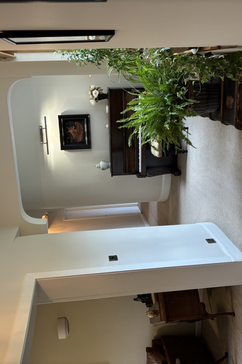 Art deco west end apartment - 2