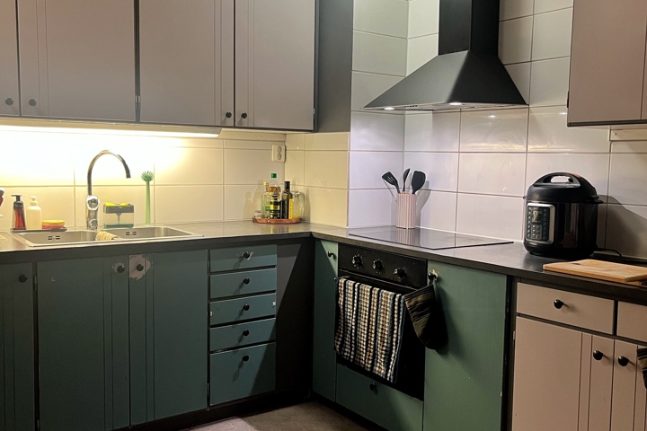 Bright & Spacious Stockholm Apartment - 6