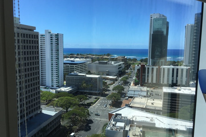 Ocean view condo 10 min walk to beach & mall - 1