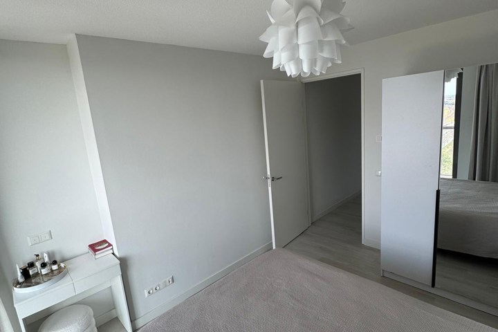 Amsterdam Sloterdijk apartment - 10