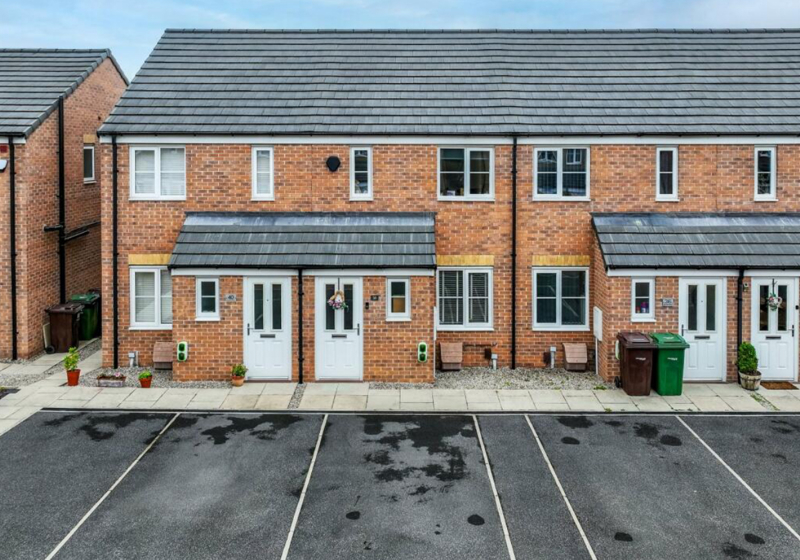 home swap in Pontefract, England