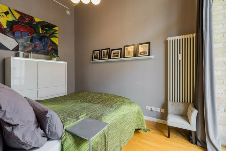 Stylish East Side Loft in Center with AC - 13