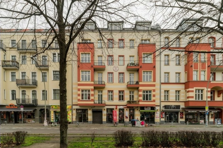 Stylish East Side Loft in Center with AC - 20