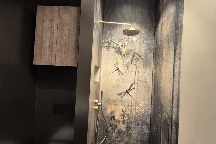 Stylish East Side Loft in Center with AC - 16