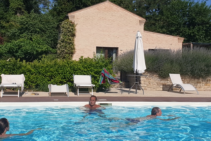 Nelle verdi colline del centro Italia - 6