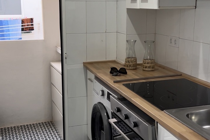 Cozy flat for solo traveler or couple - 3