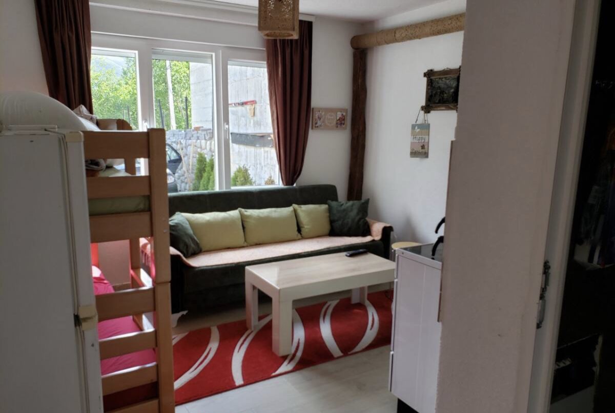 Villa in Prevalla,Prizren and Treehouse in Ferizaj