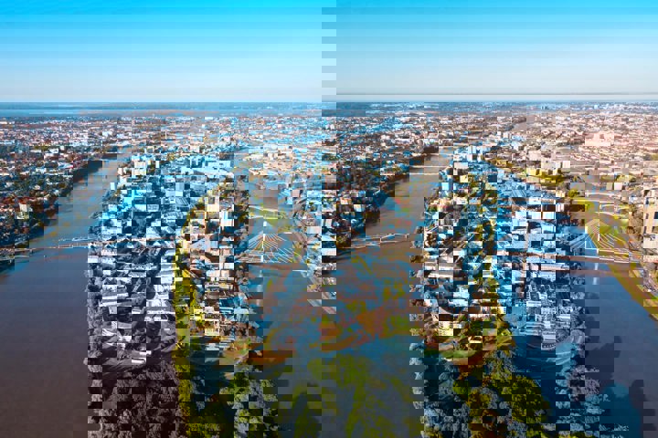 Room in Nantes island in front of a natural parc - 8