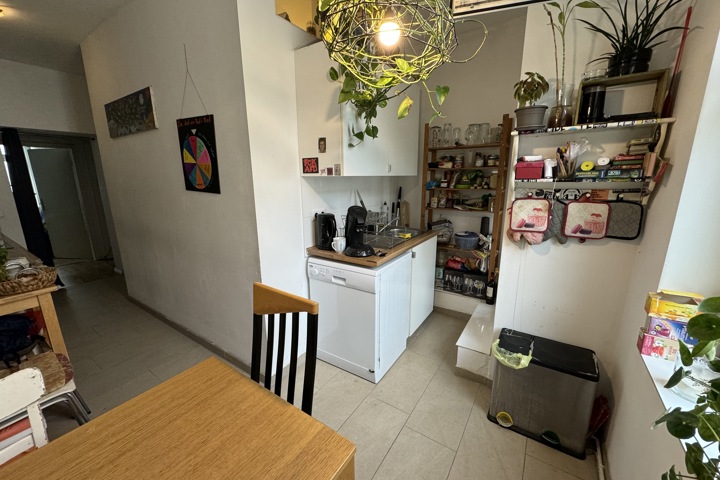 Two Rooms in Shared Flat - 6