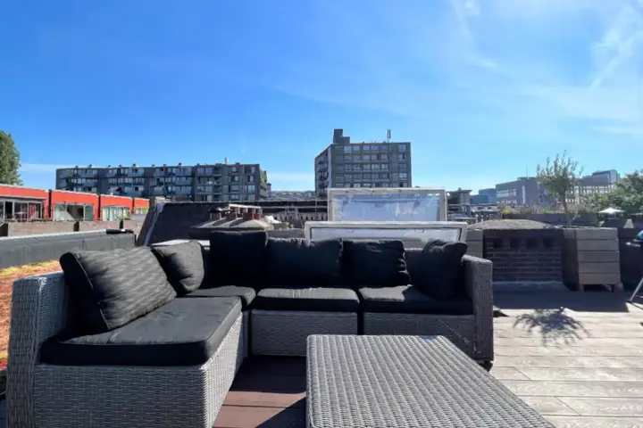 Apartment with rooftop terrace in city center - 23