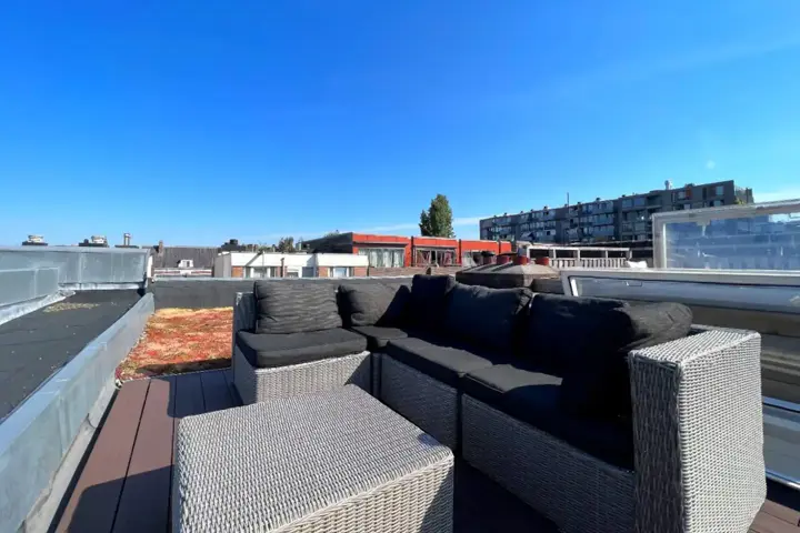 Apartment with rooftop terrace in city center - 24