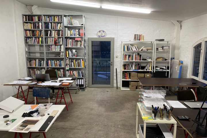 Artist Loft - 12