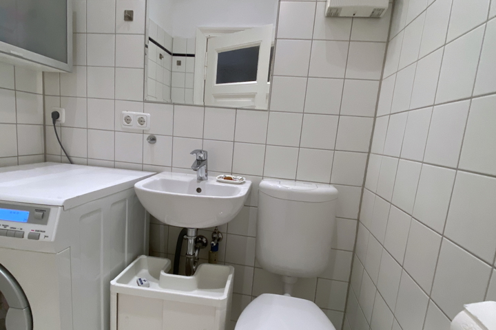 Comfy vintage apartment in central West Berlin - 8