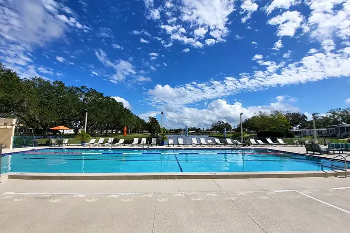 55+ Community with tons of activities on site - 4