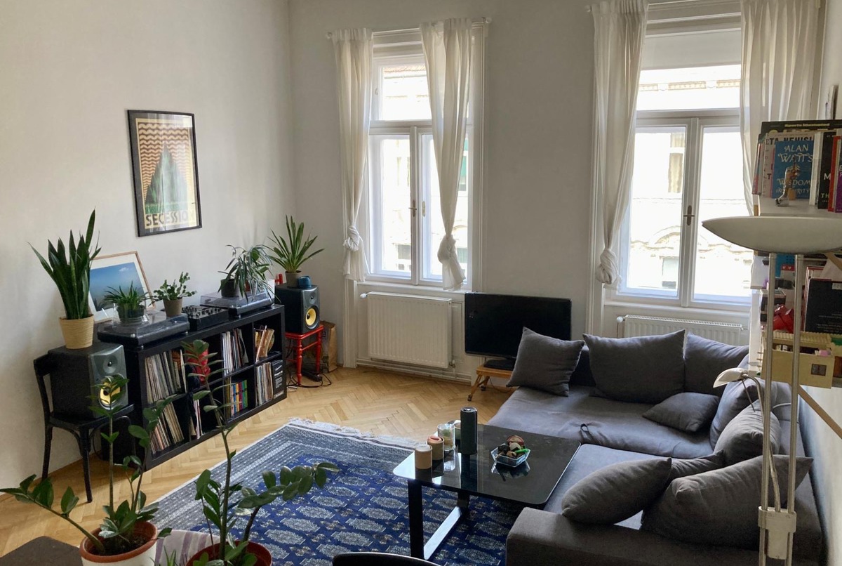 Cozy 1-Bedroom in the city center