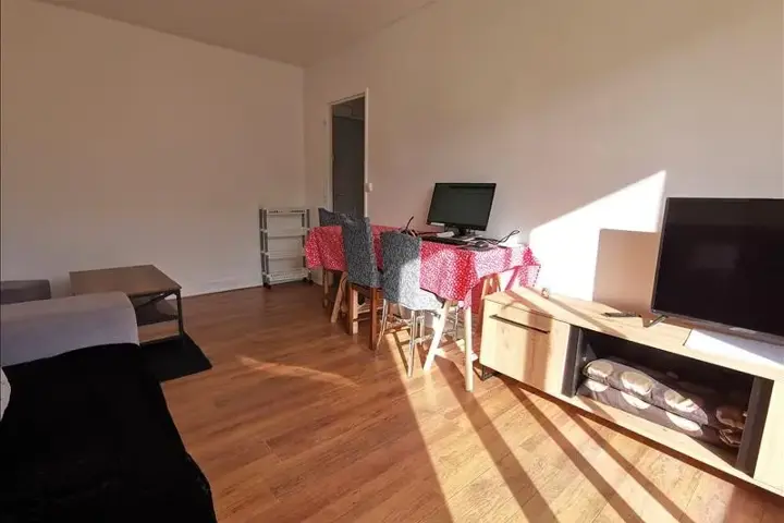 Fully equiped studio near Paris - 1