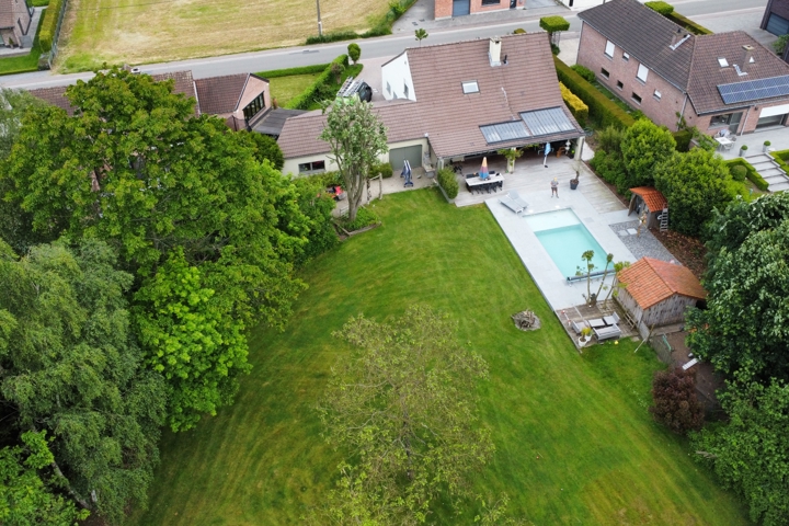 Beautiful house with big garden , sauna and pool - 1