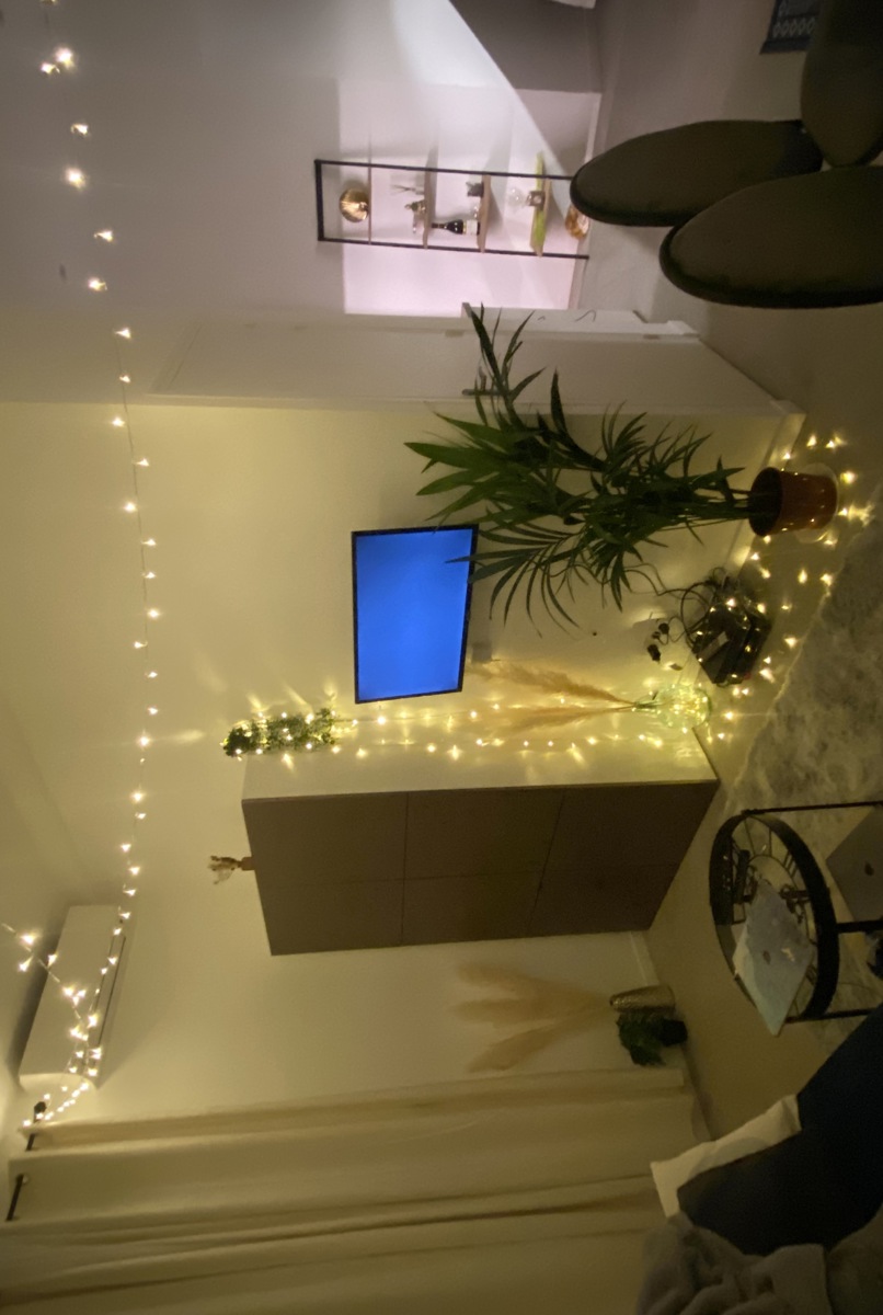 Modern & Cozy Apartment Near Port + Old Town