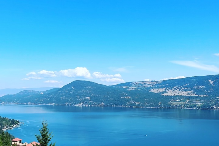 Lake Okanagan Cottage in Kelowna, B.C, Canada - 6