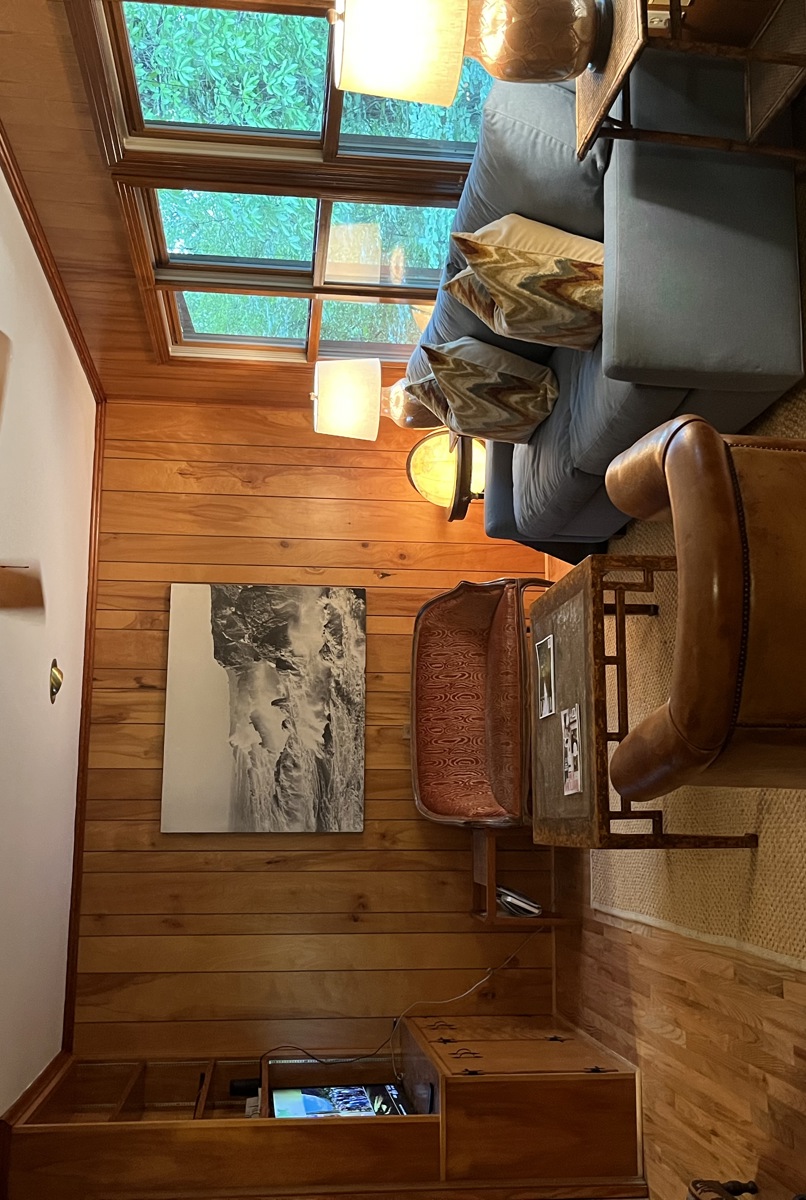 Mid‑Century Mountain Retreat in Tryon, NC