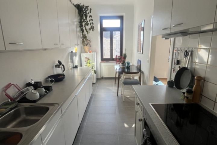 Bright and spacey one-room apartment - 2