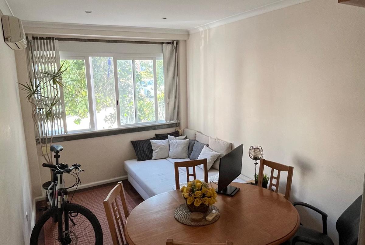 Apartment close to the beach and Lisbon center