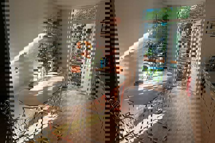 Modern city apartment - 2