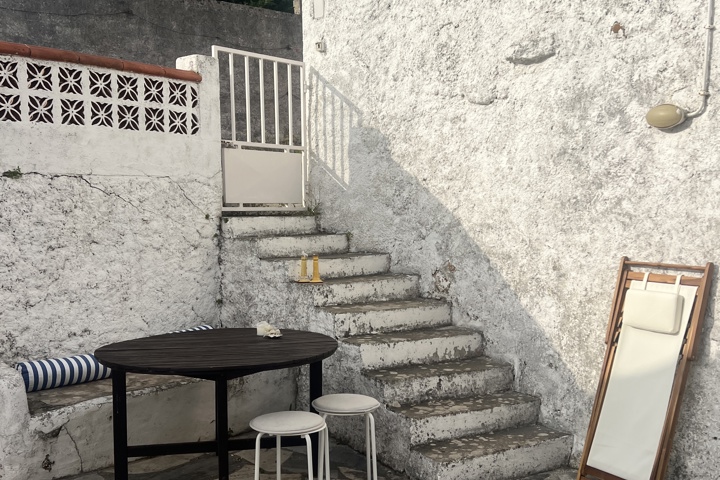 Charming Portuguese Surf Shack in Ericeira 🌊🇵🇹 - 1