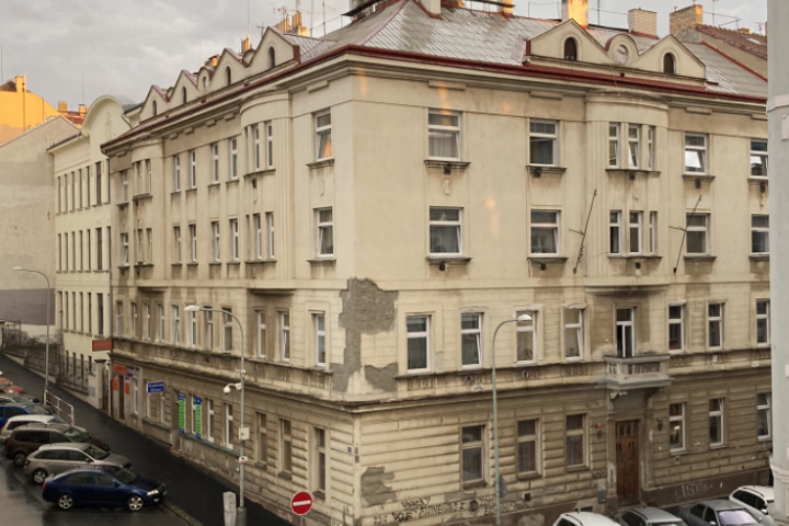 Living in an old beautiful apartment just 10 minut - 4