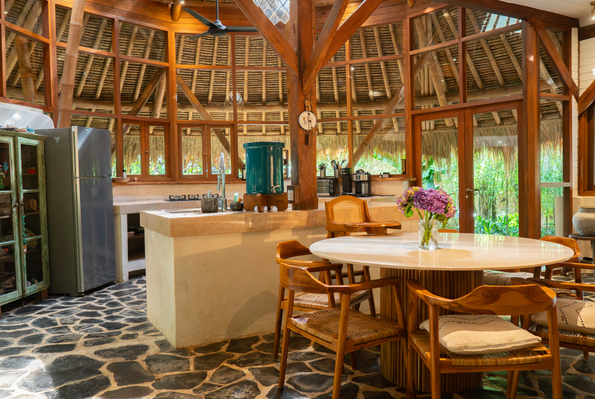 Villa Astra, a rare jungle cob home in an internat