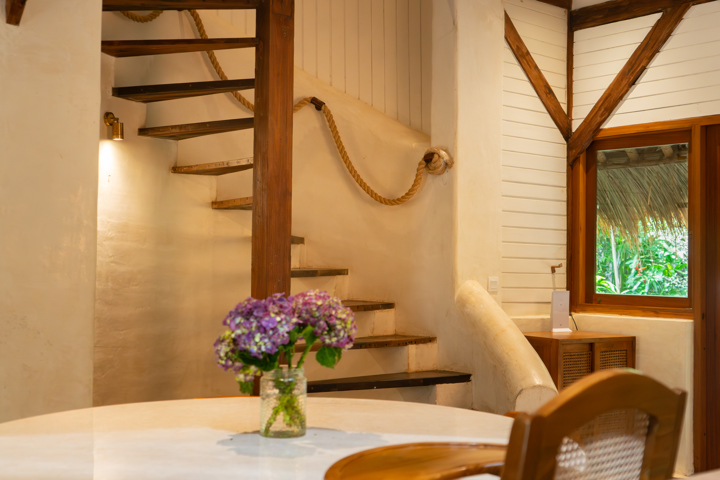 Villa Astra, a rare jungle cob home in an internat - 5