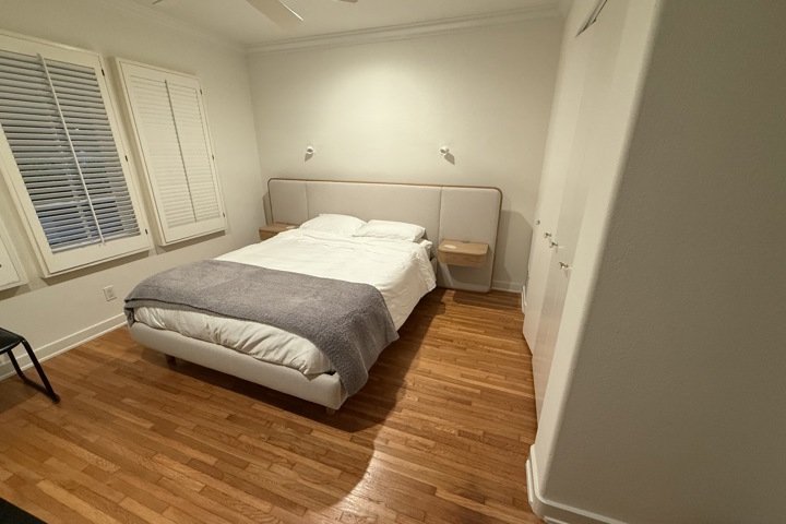 Spanish Charmer in hippest LA neighborhood - 9