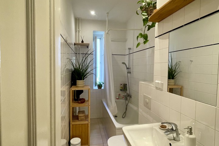 Prime Berlin Location: Furnished 2-room apartment - 2