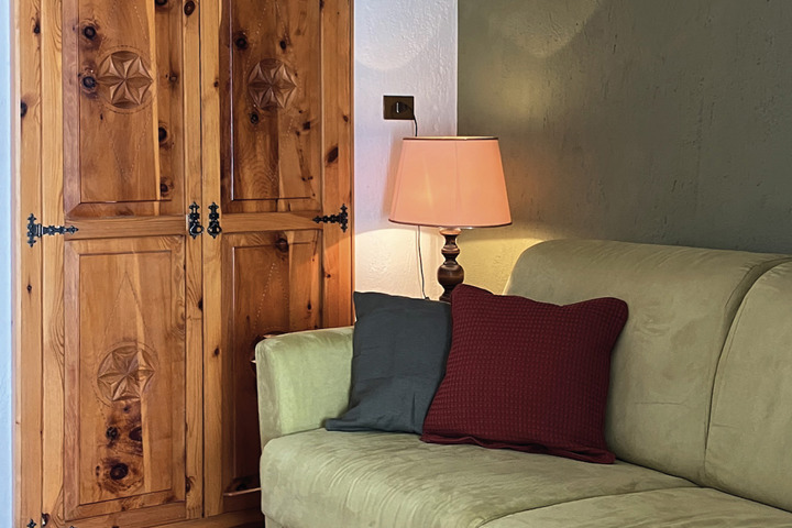 AlpNest apartment balcony & mountain view - 5