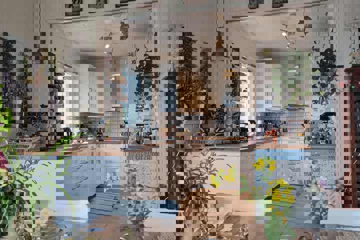 Charming hillside apt. close to city center - 1