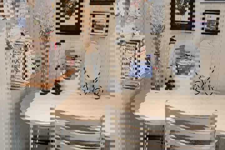 Charming hillside apt. close to city center - 14