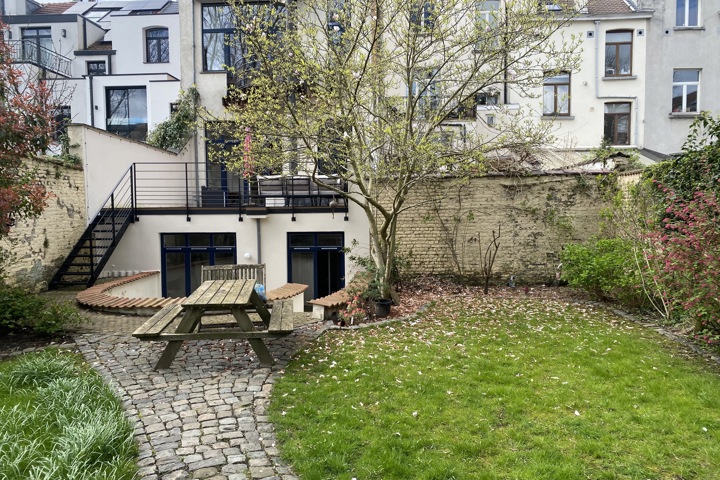 3-bed apartment with large terrace and garden - 2