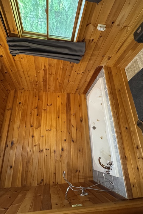 Kingfield Chalet - 12