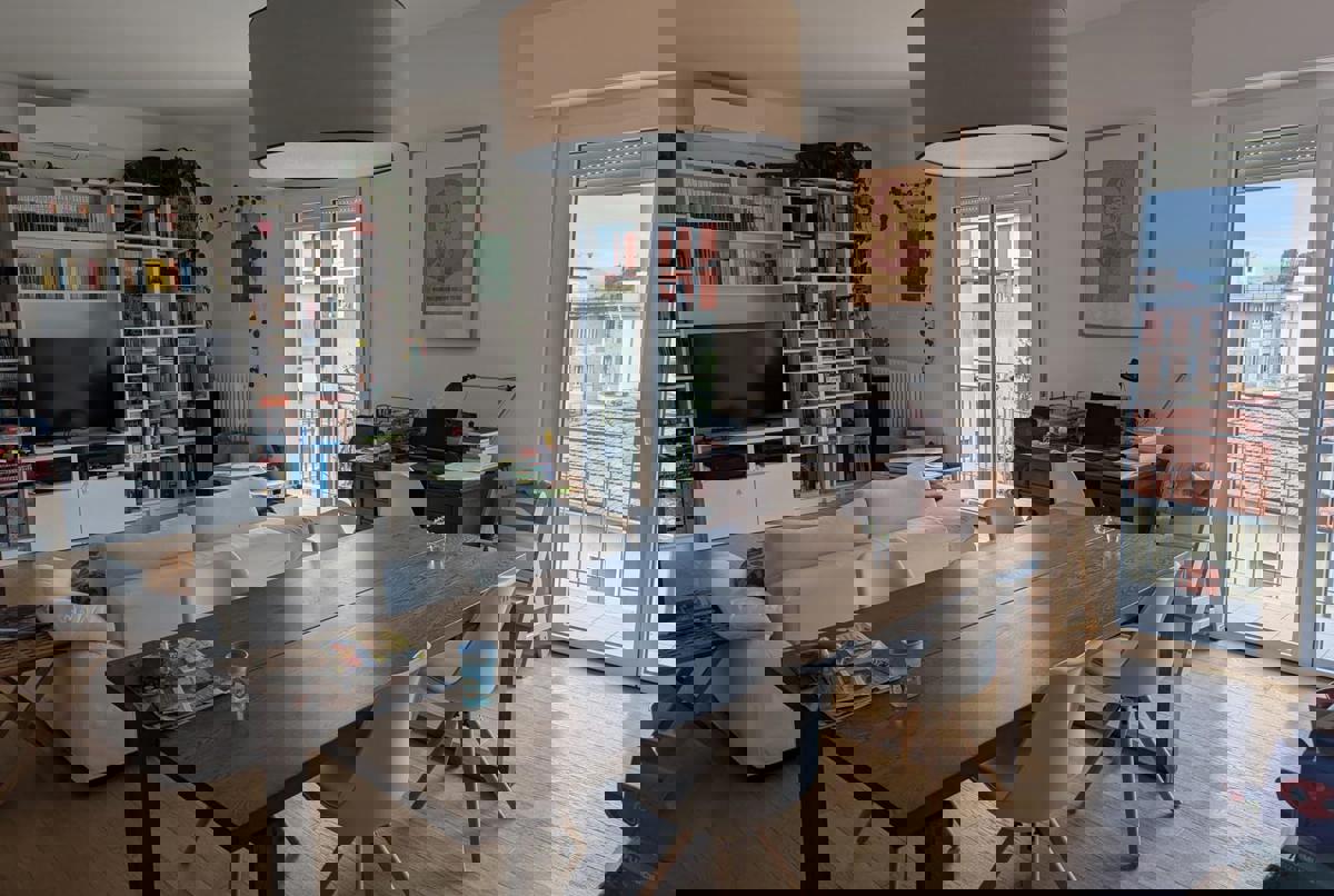 Spacious and Welcoming Apartment in Pesaro (Italy)