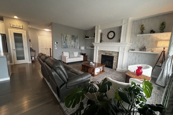 Gateway to Canadian Rockies - 1