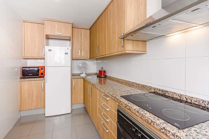 House with lemon - 4