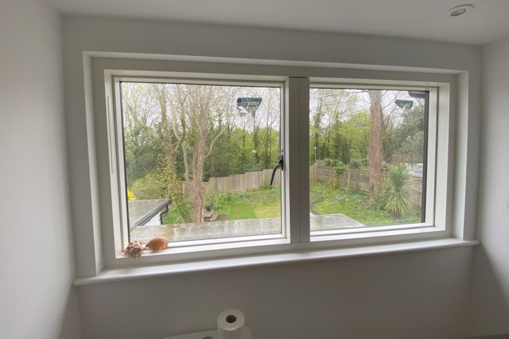 Large, Modern and Stylish - 5