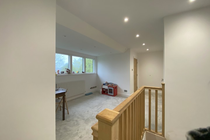 Large, Modern and Stylish - 6