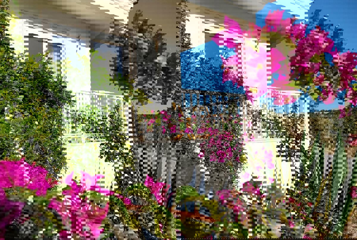 Casa da Alegria, close to beaches & town, Portugal