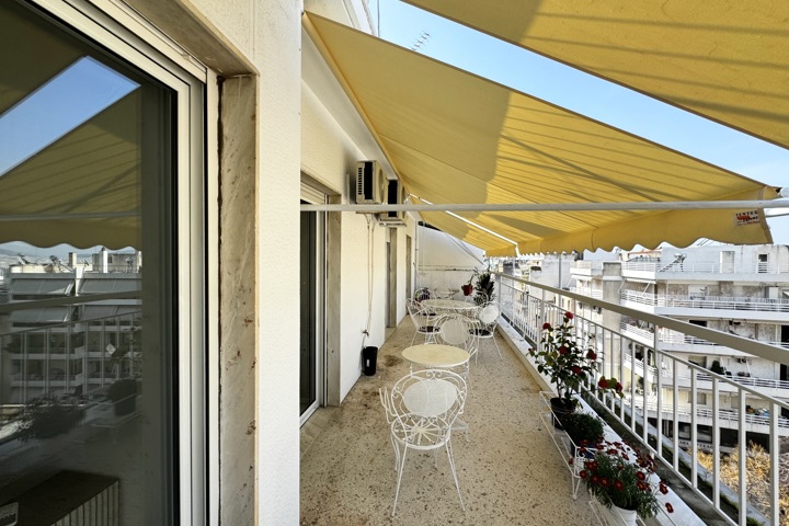 Vintage Style Penthouse in the center of Athens - 9