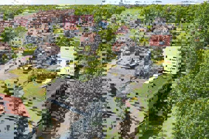 Renovated Gem in Historic Huskvarna! - 9