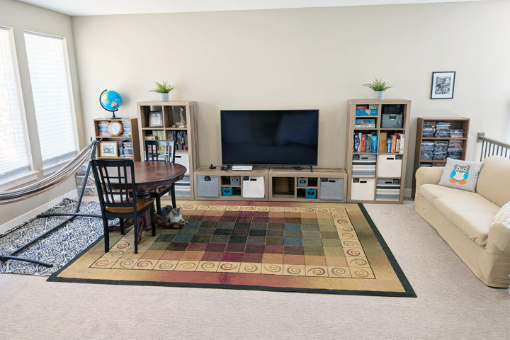 Roomy Retreat w/Valley Views & Trails at Doorstep - 32