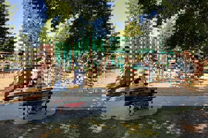 Roomy Retreat w/Valley Views & Trails at Doorstep - 47